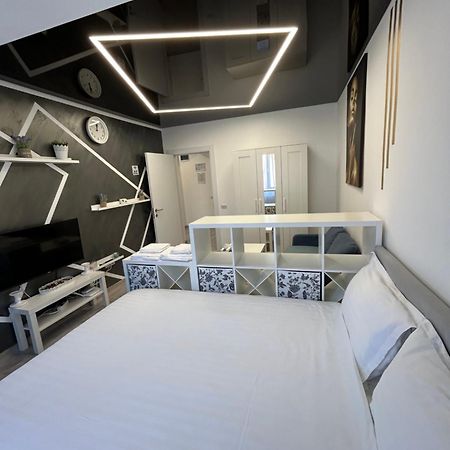 Perla Home - Studio 9 Popesti-Leordeni Kültér fotó